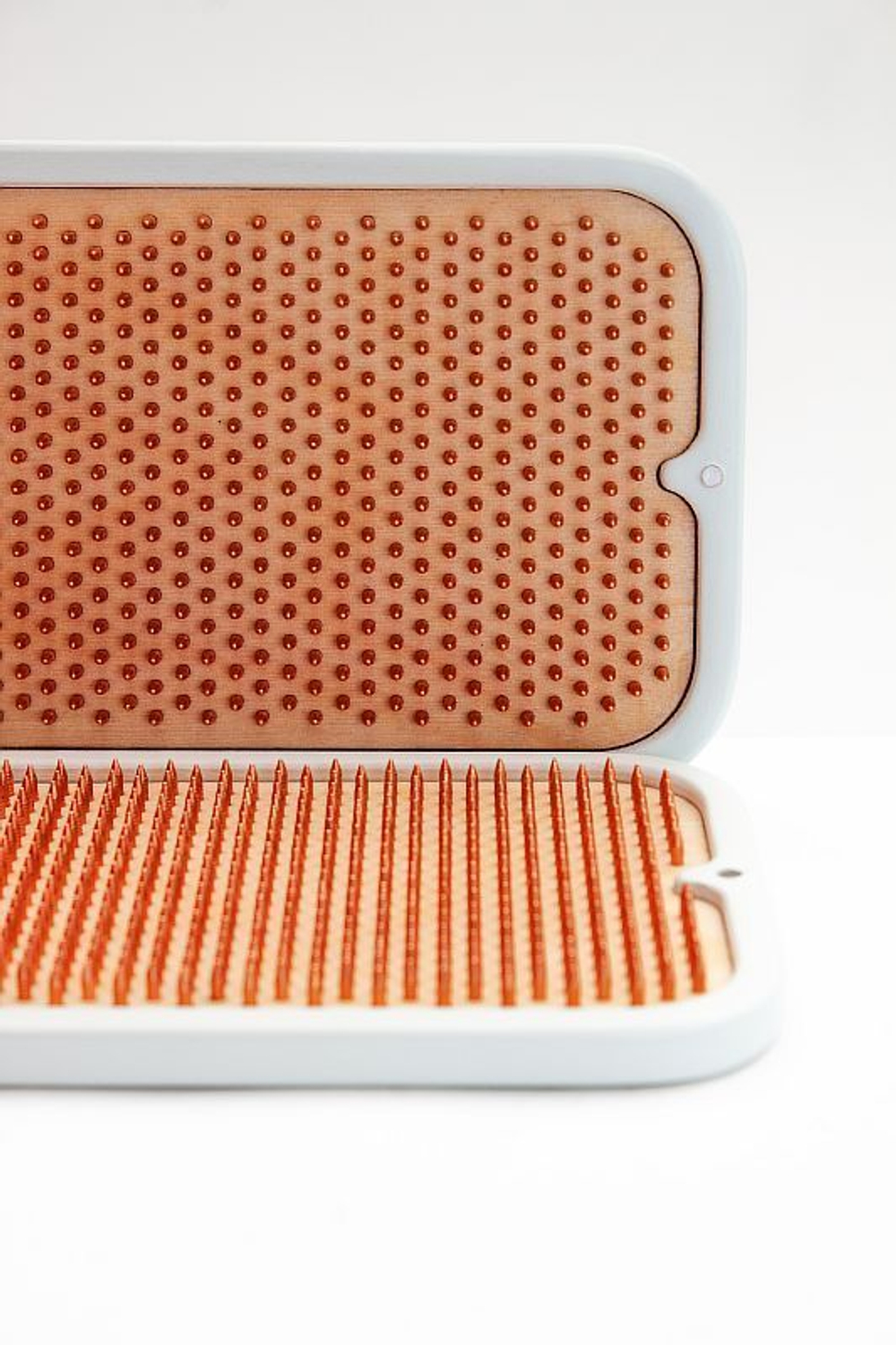 Доска садху Инь-янь медные гвозди