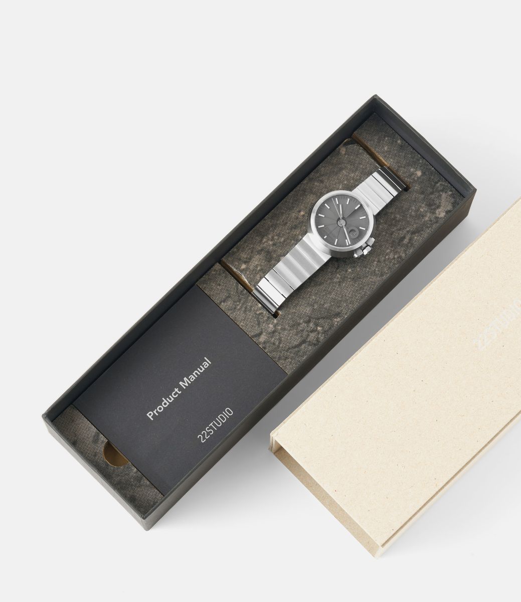 22 Studio Automatic Sport Leed Gray — часы с циферблатом из бетона (45 мм)