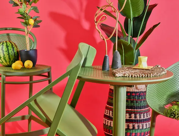 Стол пластиковый складной Sky Folding Ø60, оливковый