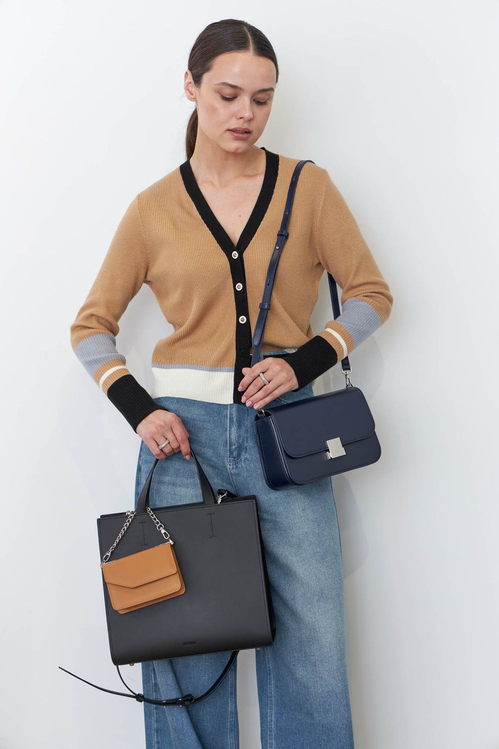 МИНИ-СУМОЧКА «BASE» НЮД