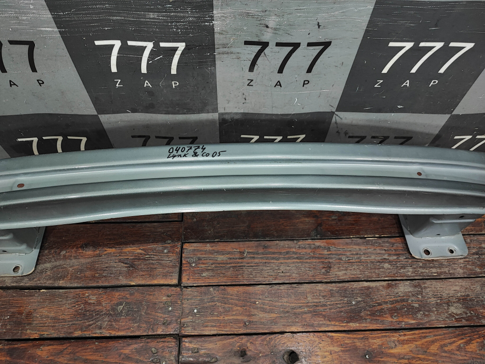 Усилитель заднего бампера Lynk & Co 05 20-нв Б/У Оригинал