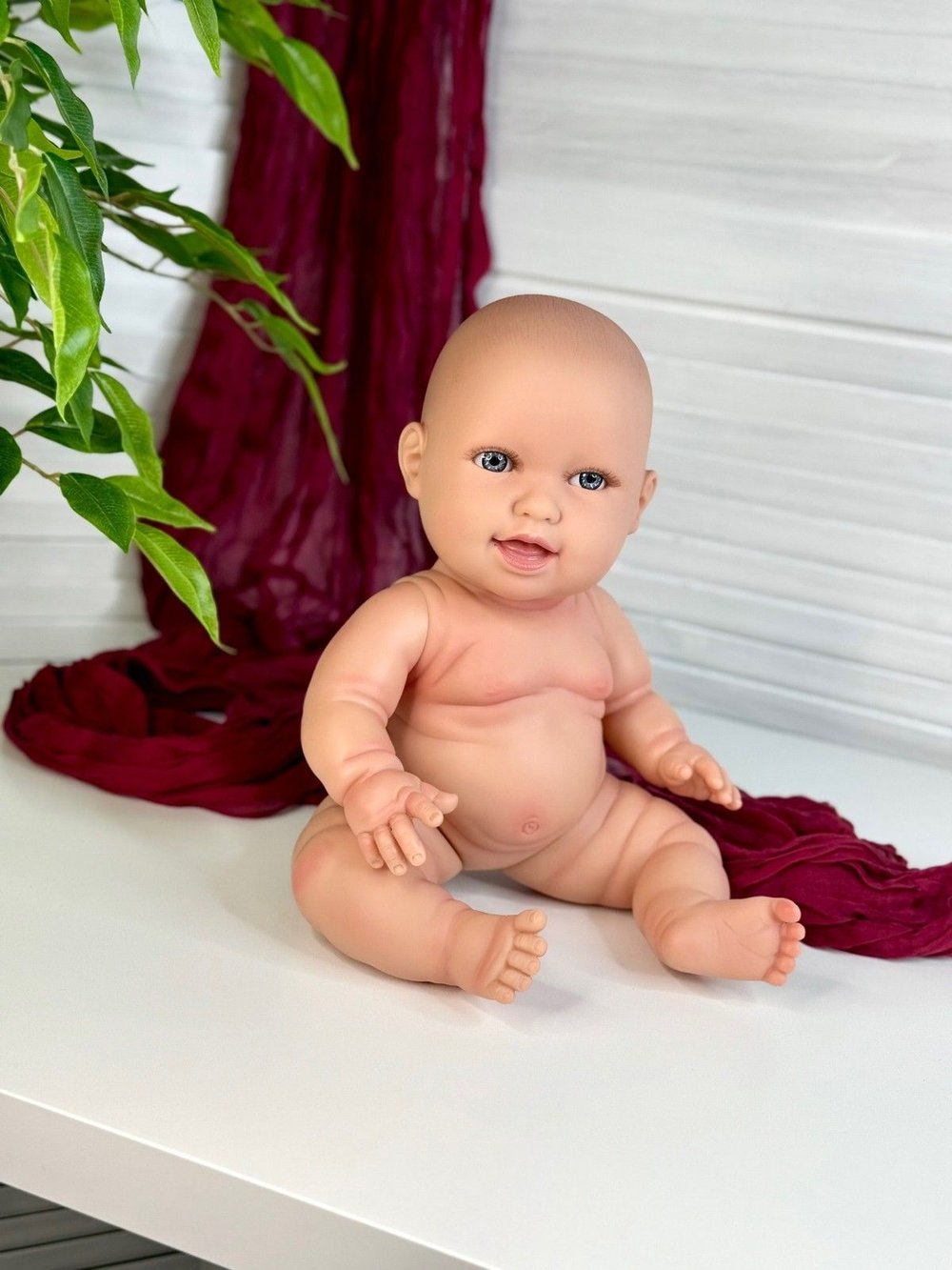 Кукла Berjuan виниловая 38см Andrea (3136)