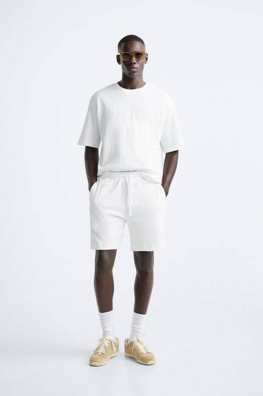 ZARA ШОРТЫ ИЗ РЕЛЬЕФНОЙ ТКАНИ, ЖЕЛТОВАТО-БЕЛЫЙ