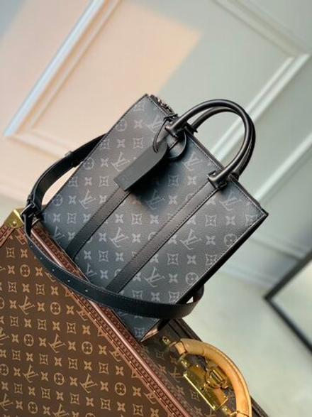 Louis Vuitton Sac Plat Cross