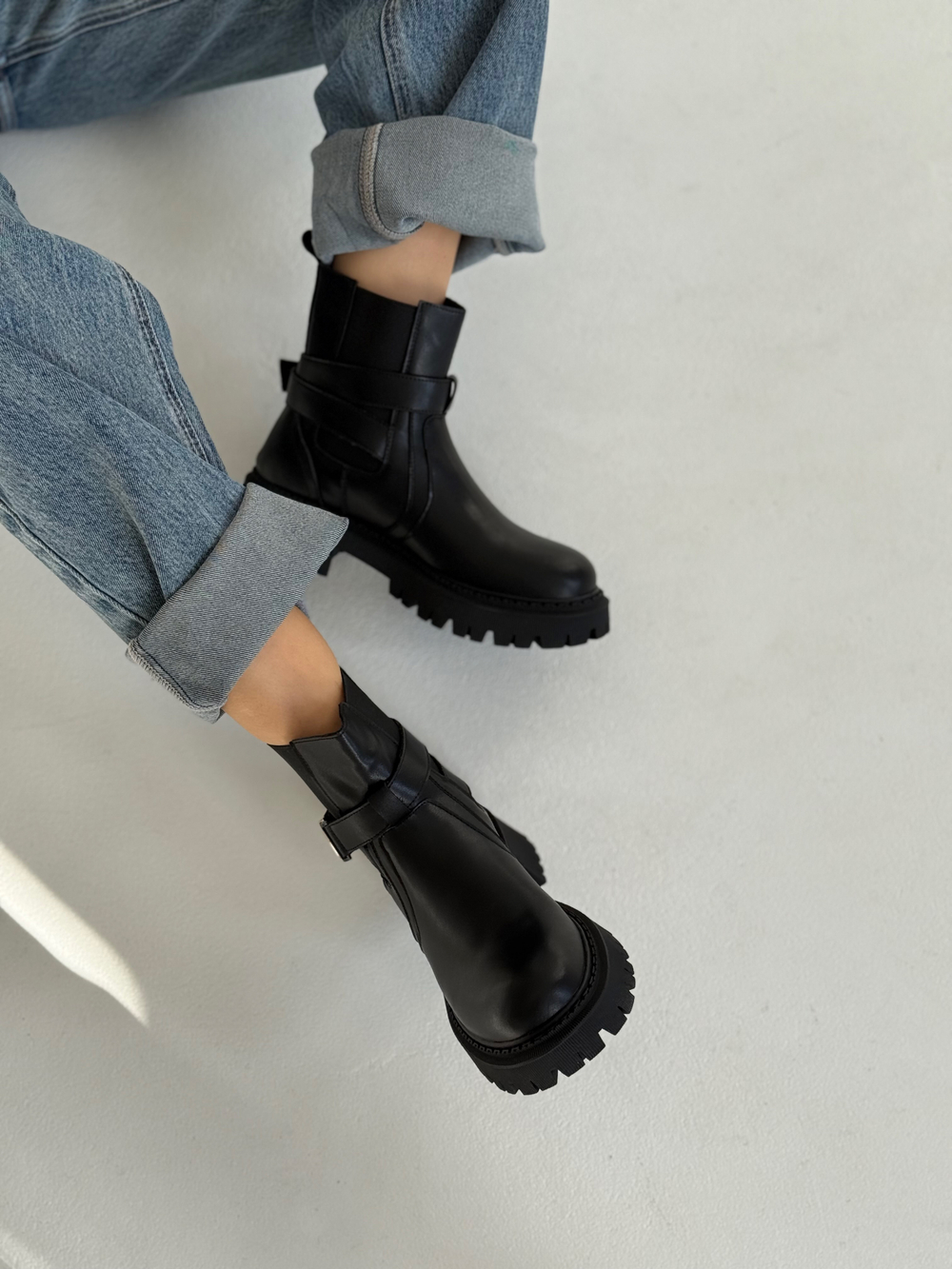 Ботинки из эко кожи