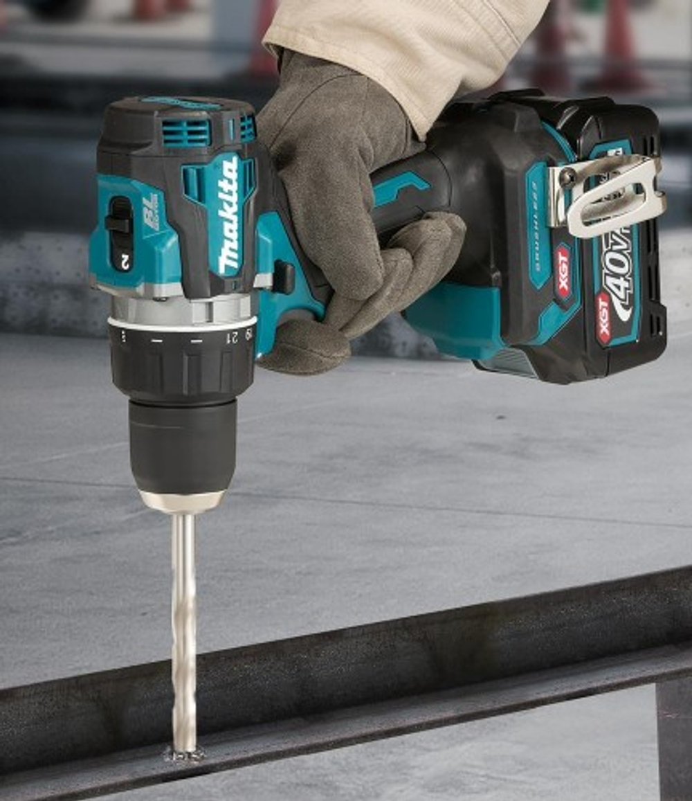Дрель-шуруповерт аккумуляторная MAKITA DF002GD201