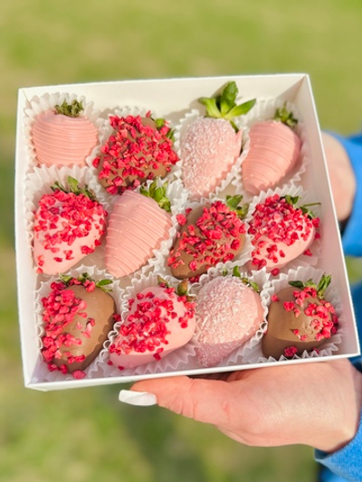 Клубника в бельгийском шоколаде "Летний поцелуй" , набор 9-12 шт