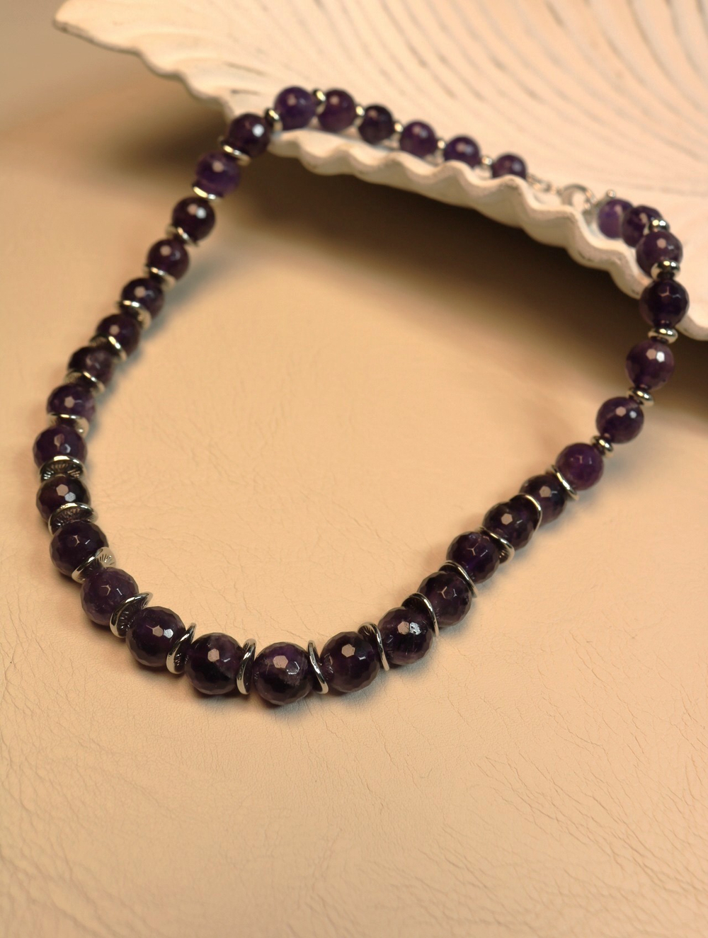 Чокер из аметиста "Фиолетовый фокус"