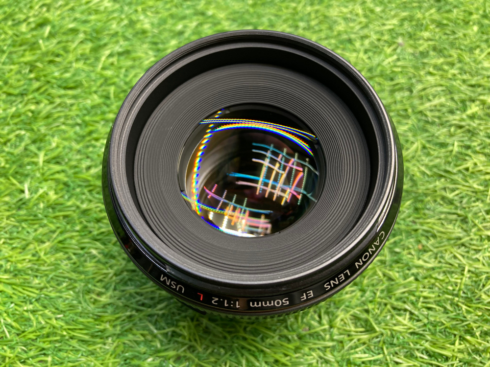 Canon EF 50mm 1.2L USM