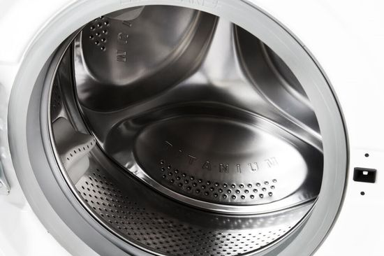 Стиральная машина Whirlpool FWL 61252 W