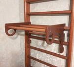 Турник фанерный Тип 2 с держателем в цвет комплекса