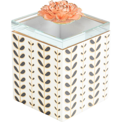 Коробка деревянная с крышкой с фарфоровым цветком 14x14х21см