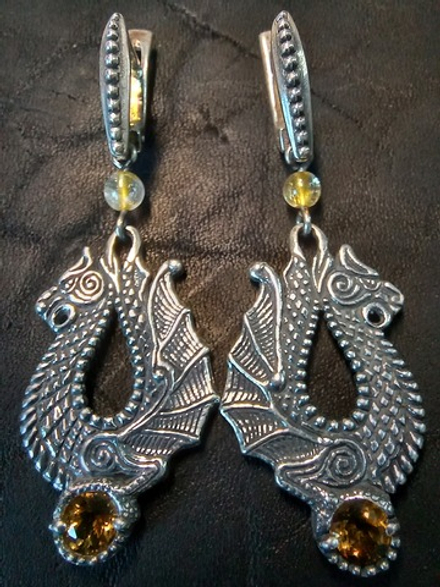 Серьги длинные "Драконы"