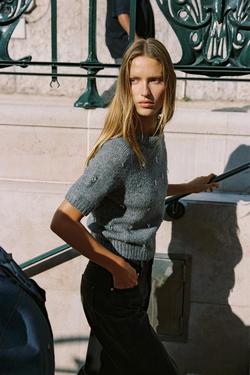 ZARA ТРИКОТАЖНЫЙ ДЖЕМПЕР СО СТРАЗАМИ, СЕРЫЙ