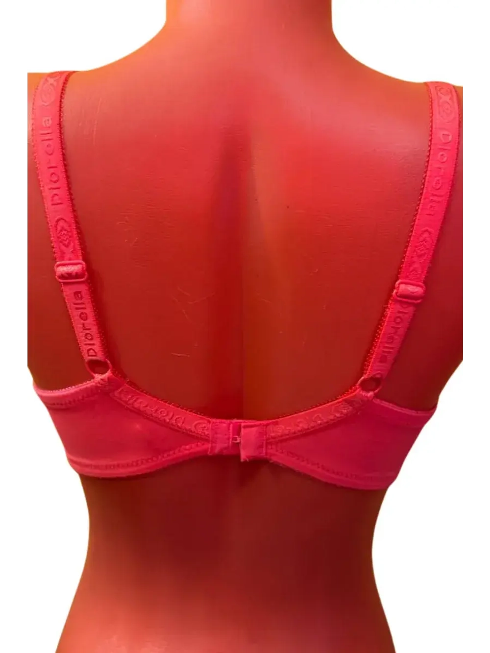 Бюстгальтер гладкий с косточками большие размеры