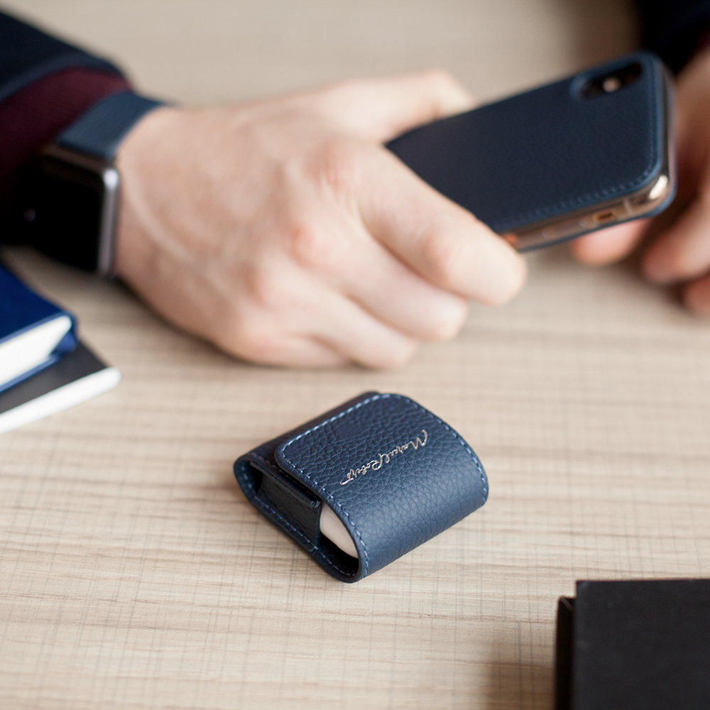 Чехол-держатель для наушников Petit Easy из натуральной кожи теленка, цвета синий мат