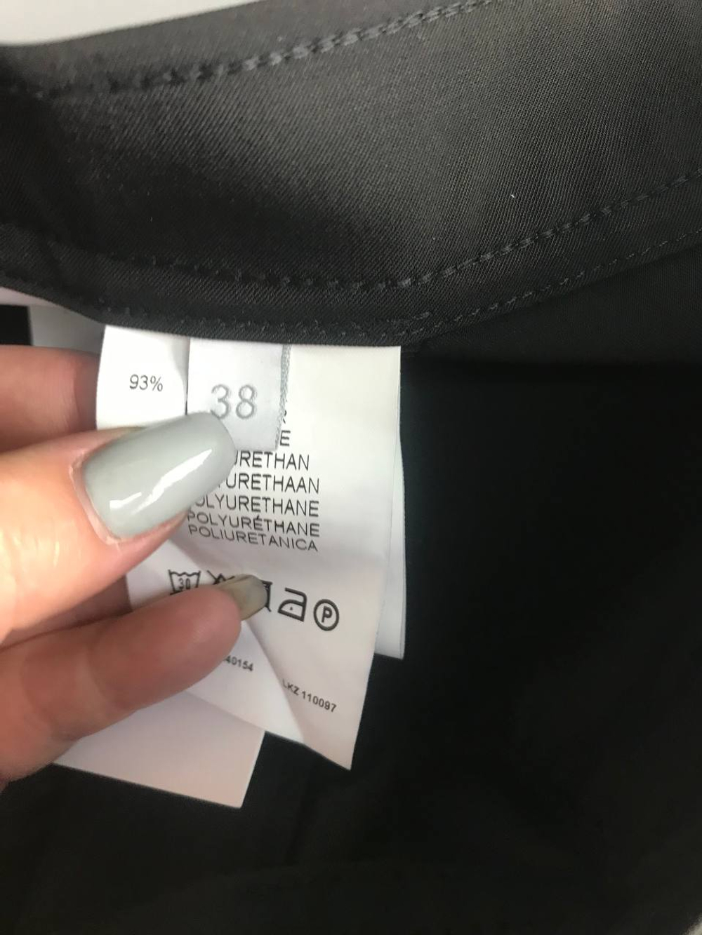 Брюки Alba Moda практичные, маркировка 38, визуально на 44 размер, новые