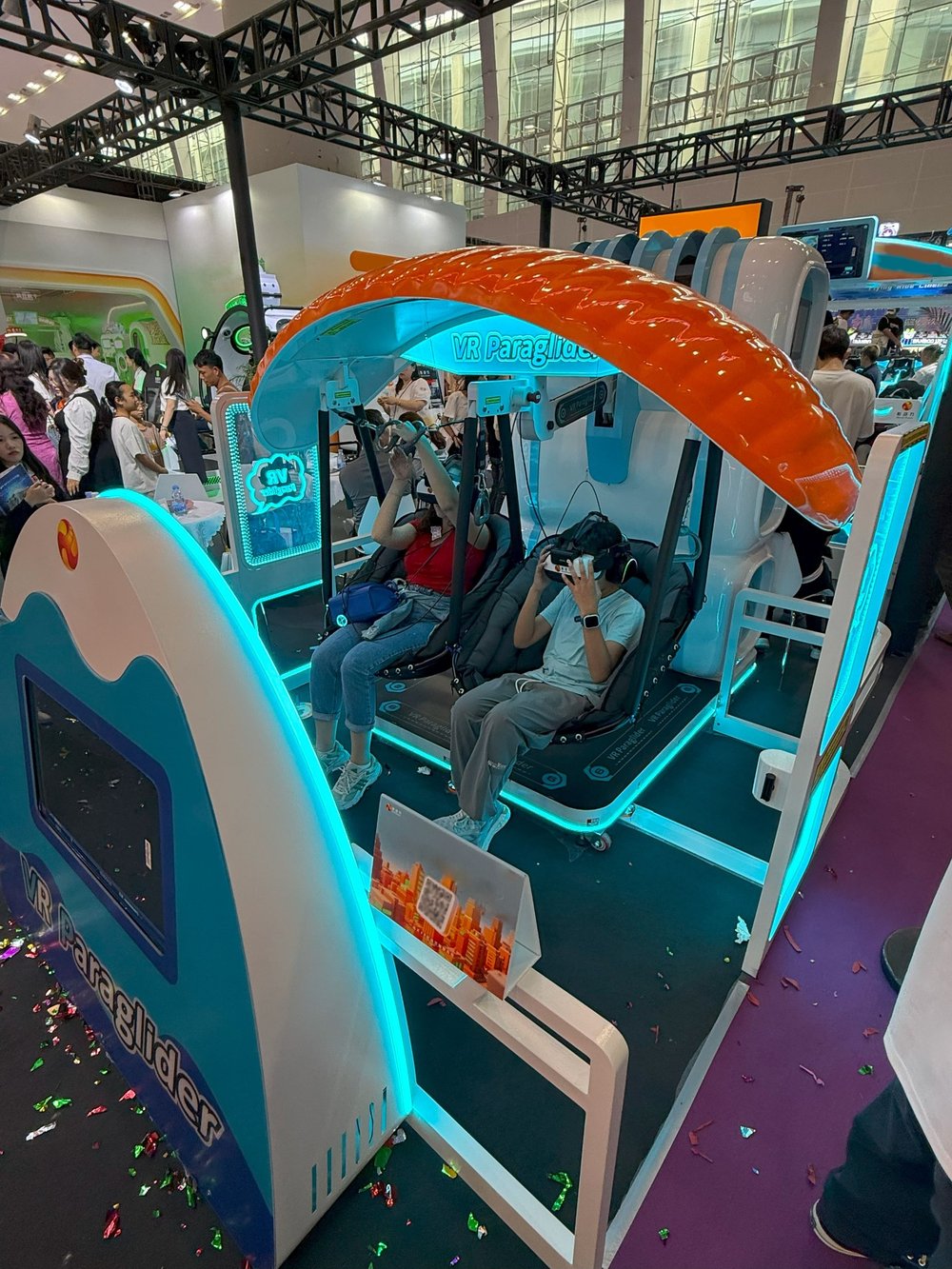 Аттракцион виртуальной реальности «VR Paraglider»