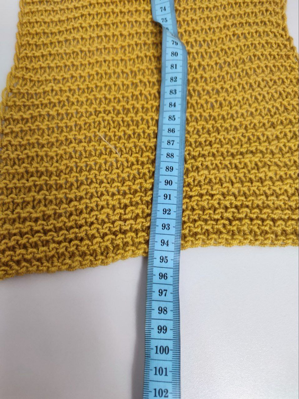 Шарф вязаный