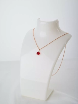 Кулон-кубик Миражи с красным кристаллом Swarovski