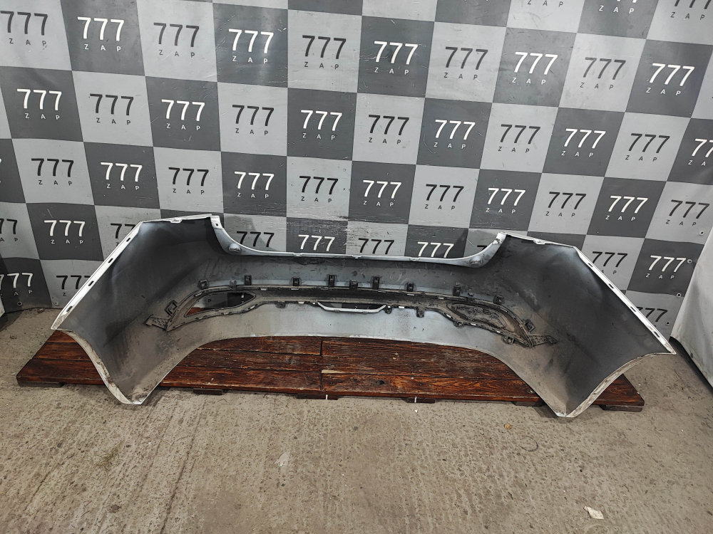 Бампер задний Lada Vesta 22-нв Б/У Оригинал 8450040066