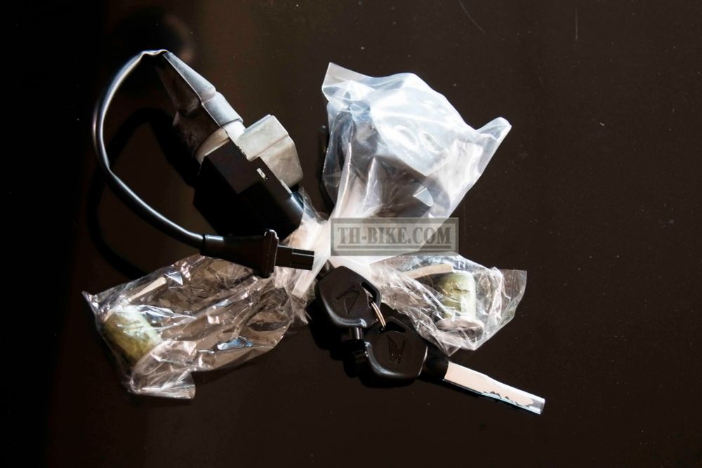 35010-K20-900. KEY SET. Zoomer-X