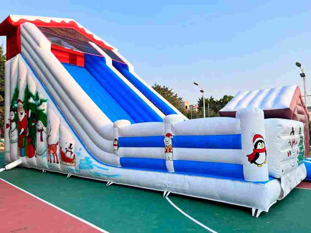 Батут "Зимняя горка Арктика" 13m*6m*8,3 m