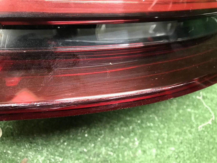 Фонарь правый внешний Porsche Panamera 971 (16-20)