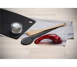 Victorinox - Защитный воск для ухода за досками 148мл / артикул   7.4119  / GTIN 7613329156261