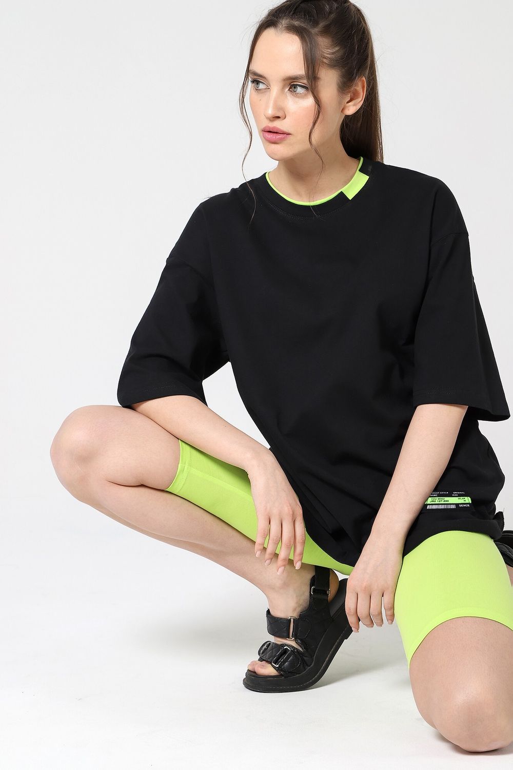 Костюм женский Неон-3 Виотекс САЛАТОВЫЙ