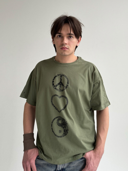 Футболка "Мир, любовь, гармония"