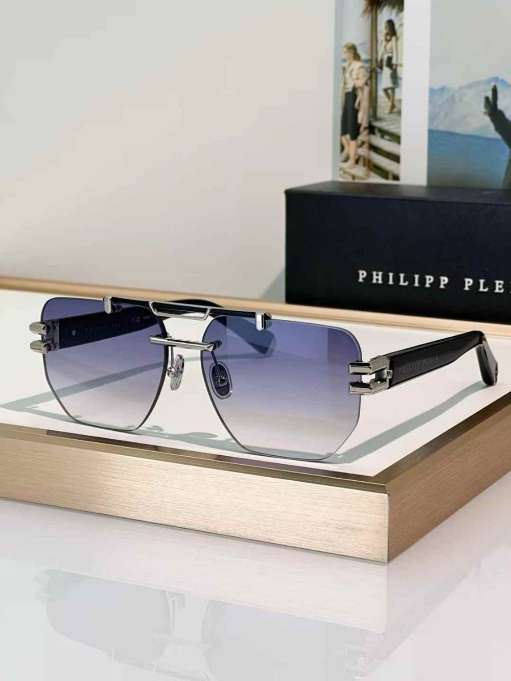 Солнцезащитные очки Philipp Plein