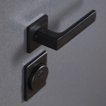 Стальная дверь  "Беркут" с зеркалом