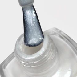 LONDONTOWN Kur Illuminating Nail Concealer - Осветляющий лак для ногтей, 12 ml