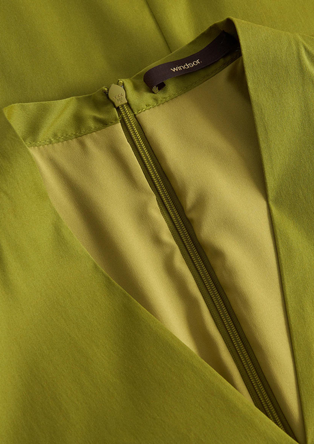 Платье Windsor. DE728H