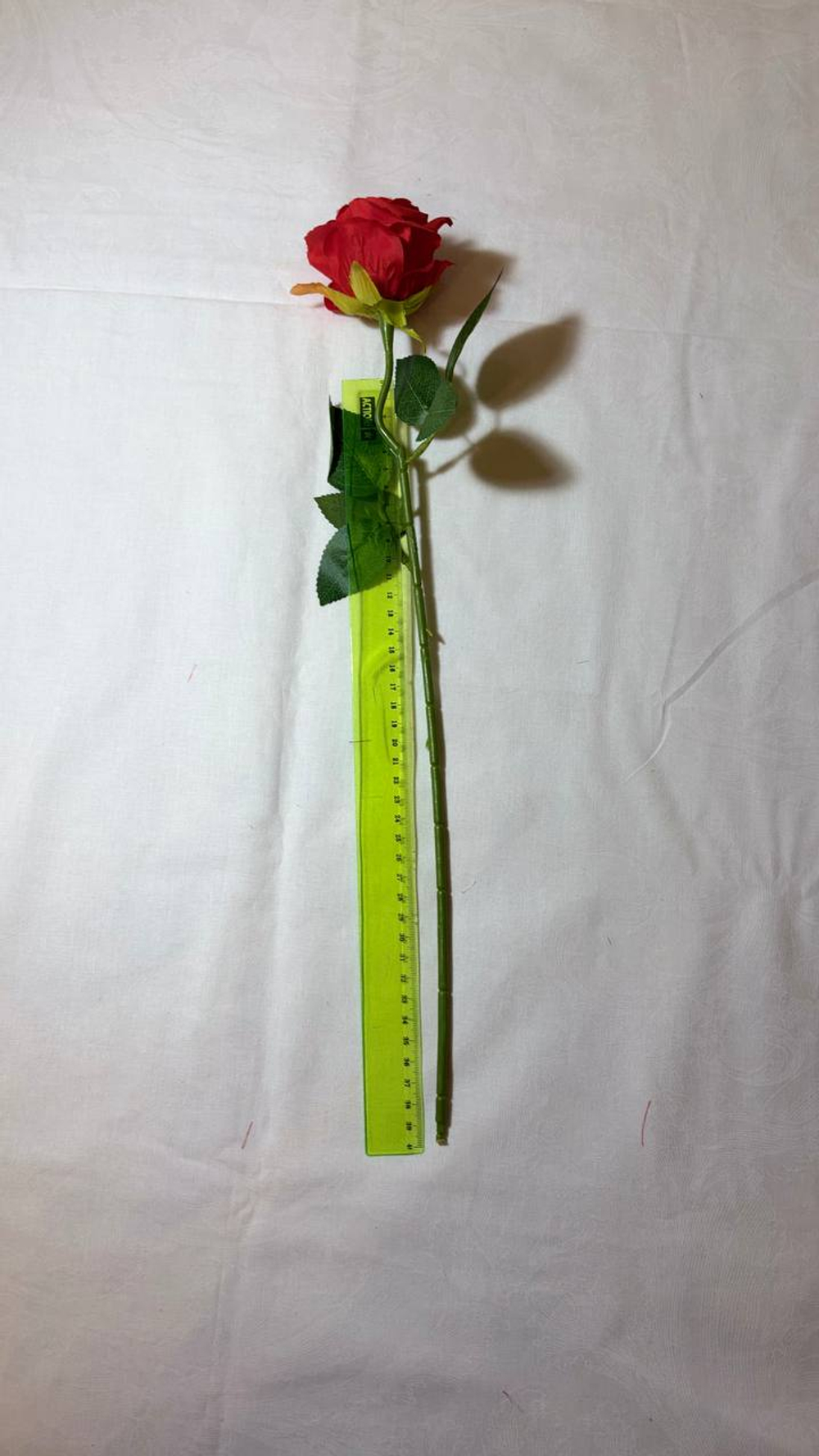 45 см Розы красные