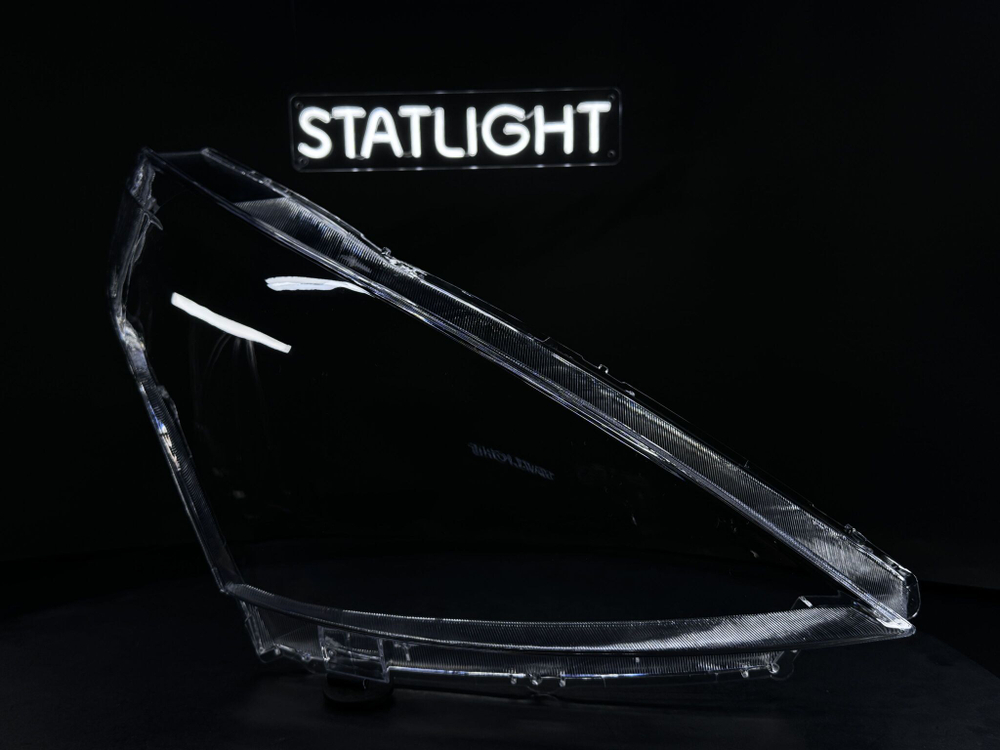 Правое стекло фары Nissan Teana 2 2008-2011