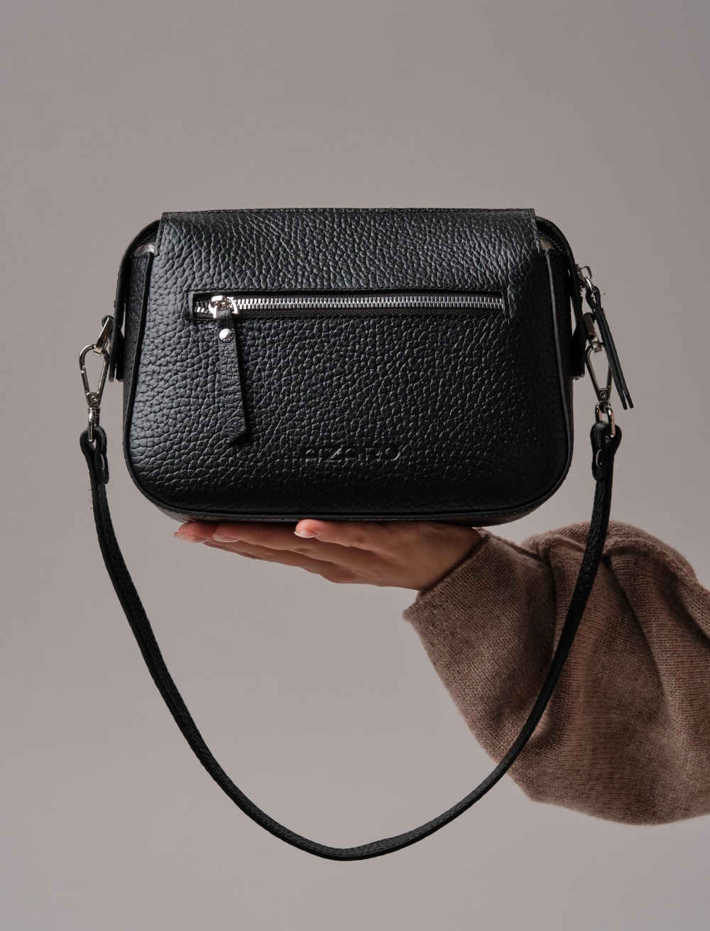 Женская сумка кросс-боди Azaro черный соло