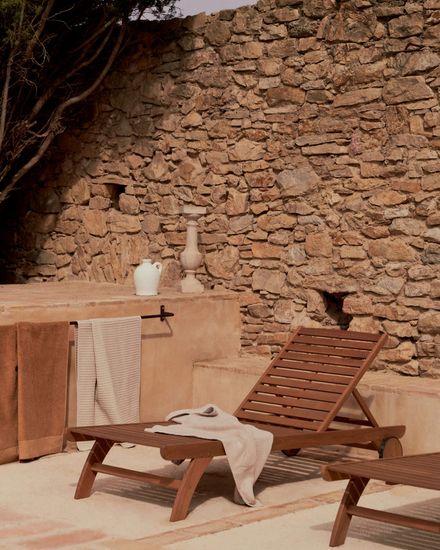 Шезлонг Beila из массива эвкалипта Испания La Forma