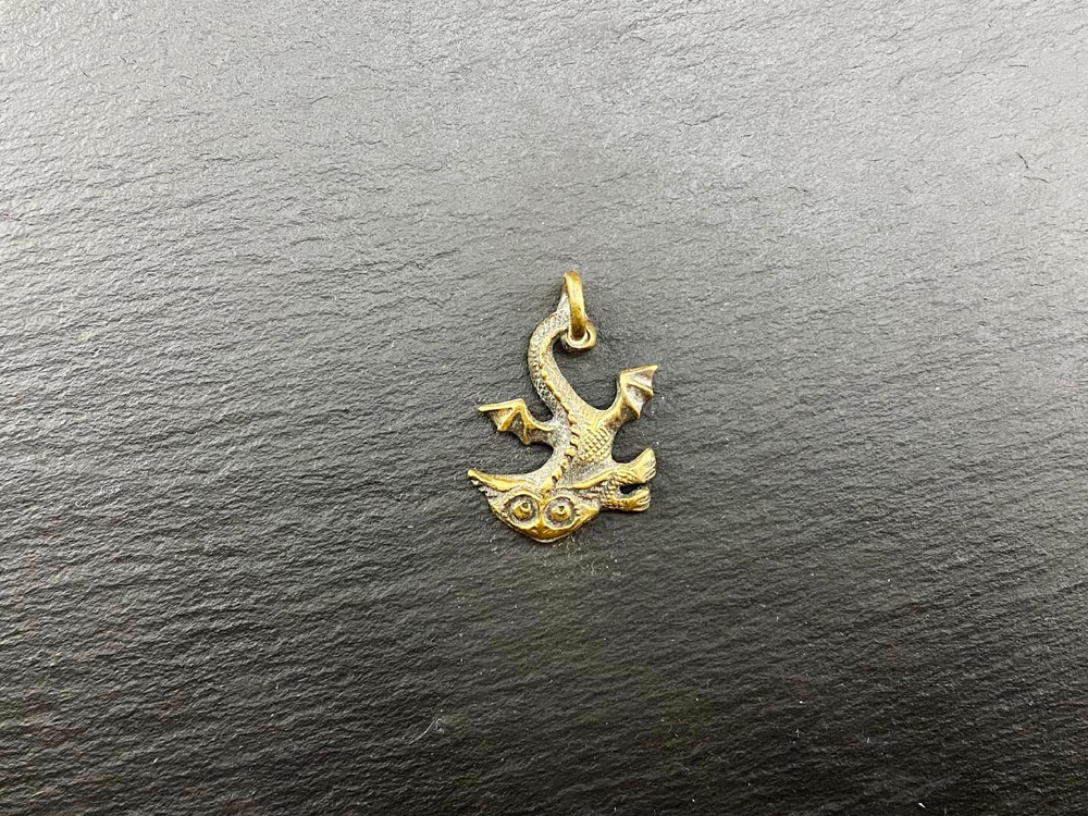 Подвеска. Дракончик