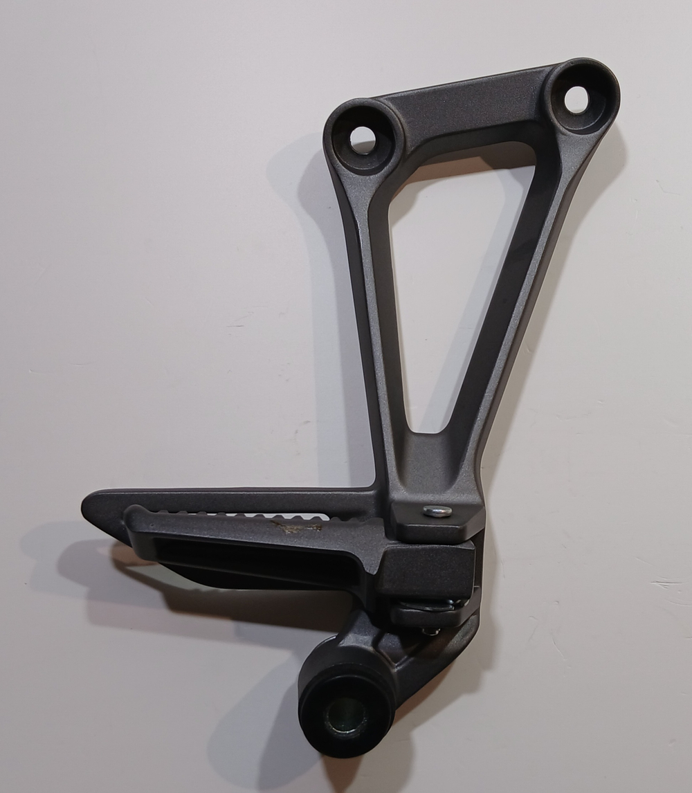 Подножка пассажира правая мотоцикл Motoland 300 DF BIG BORE