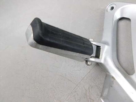 Подножки пассажирские Yamaha FJR1300 RP04 2001