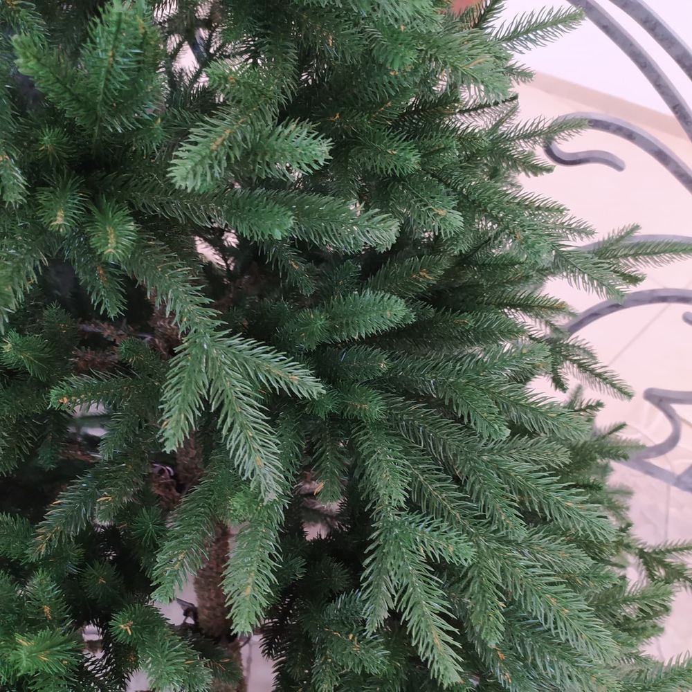 Ель искусственная «Престиж» (Литая хвоя) 250 см / 2,5 м