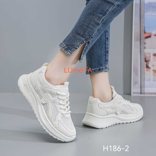 Кроссовки по 8 пар (36-41)р. / 186/2