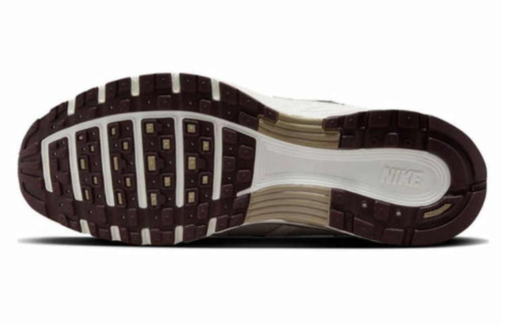 Кроссовки Nike P-6000