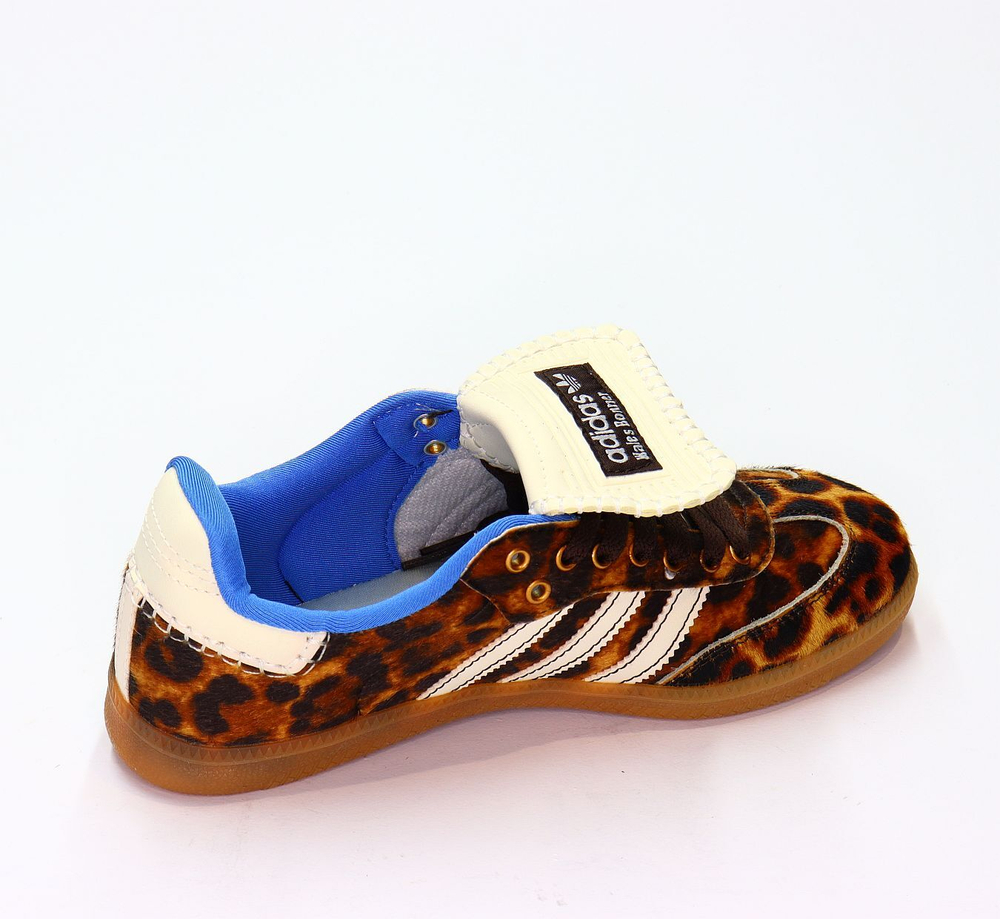 Кроссовки нат. Кожа (36-41)р. / шт. B876/1