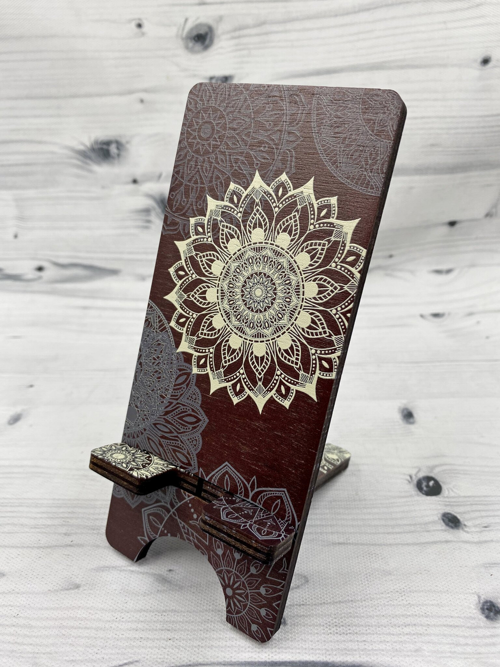 подставка для телефона мандала