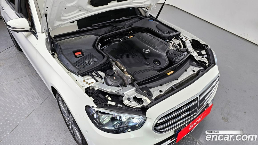 Mercedes-Benz E-Class W213 E450 4MATIC Exclusive (03.2021)