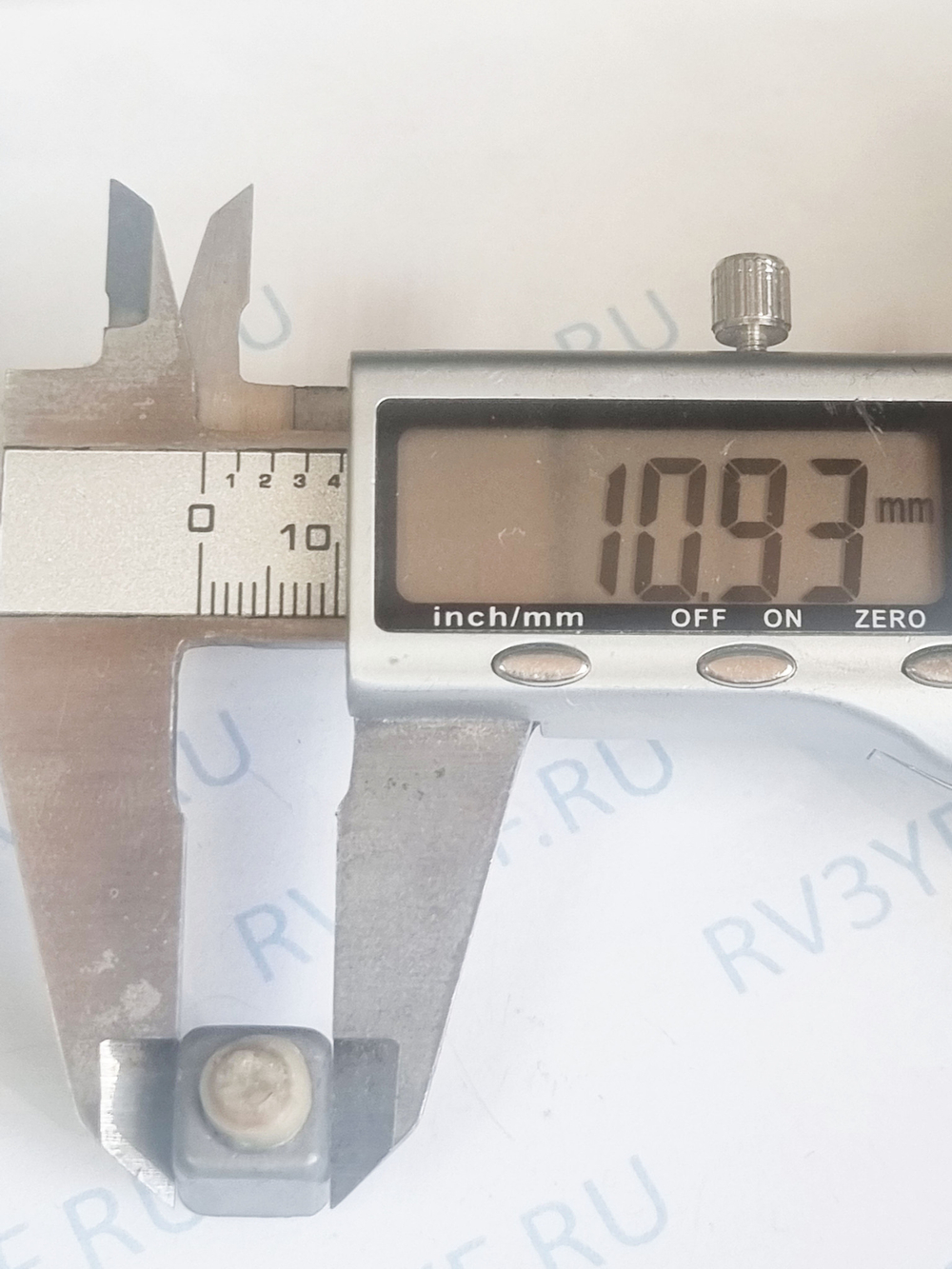 Каркас на сердечнике СБ9 с экраном 11х11мм