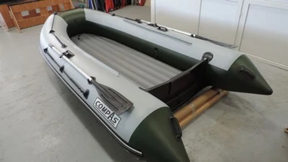 Лодка ПВХ COMPAS 380S